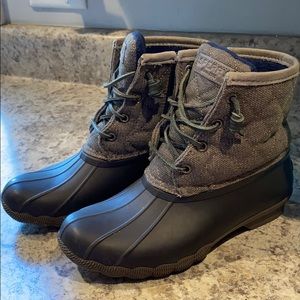 Sperry duck boots